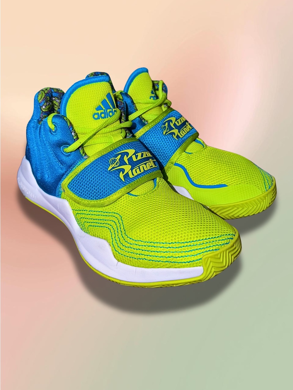 Adidas D.O.N. Issue 2 Toy Story Pizza Planet Alien Shoes 5.5 Donovan Mitchell